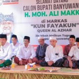 Hari Santri, Cabup Banyuwangi Gus Makki Dapat Pantun Doa Kemenangan dari Santri