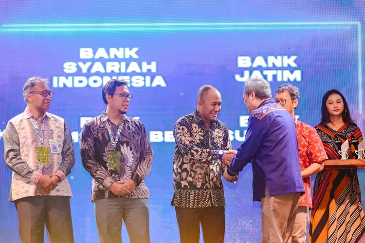 ATM Bersama Award 2024, Bank Jatim Sukses Jadi The Most Transaction Growth