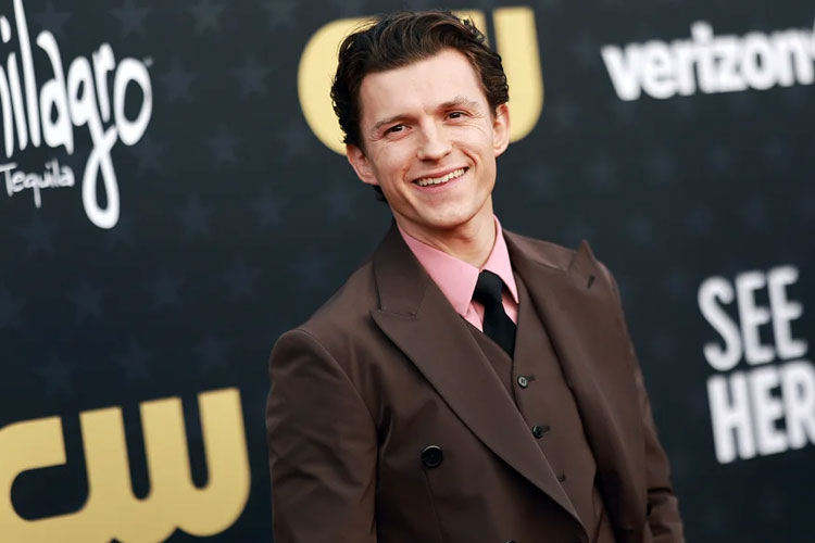 Tom Holland Bocorkan Kelanjutan Project Spider-Man 4