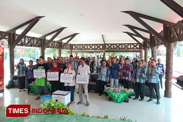 Luncurkan Program Z Chicken, Baznas Bontang Bagikan Bantuan Kepada 80 Mustahik