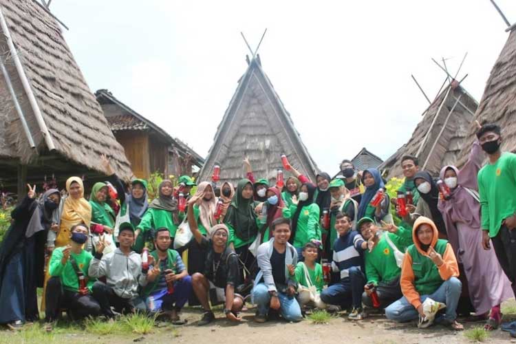 Bersama Gembels, Remaja Pulau Sumbawa Bisa Belajar Tanpa Batas