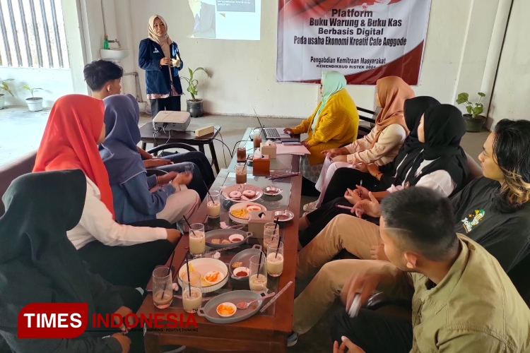 Dosen Unipdu Jombang Kenalkan Platform Keuangan Digital untuk Pemberdayaan UMKM