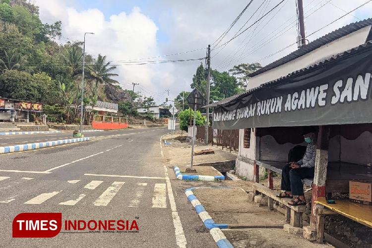 Menengok Potret Suram Transportasi Umum di Pacitan