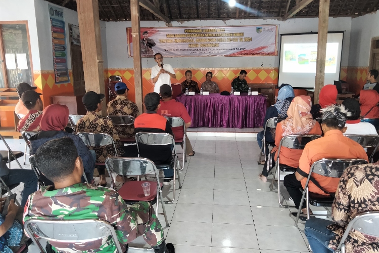 TMMD 122 Kodim 0809 dan DPMPD Kabupaten Kediri Sosialisasi Peningkatan Lembaga Desa