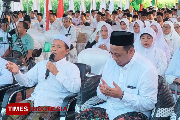 Bersama Ribuan Kader, PCNU Kabupaten Probolinggo Doakan Pilkada 2024 Aman