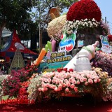 Batu Art Flower Carnival Bikin Wisatawan Terbengong