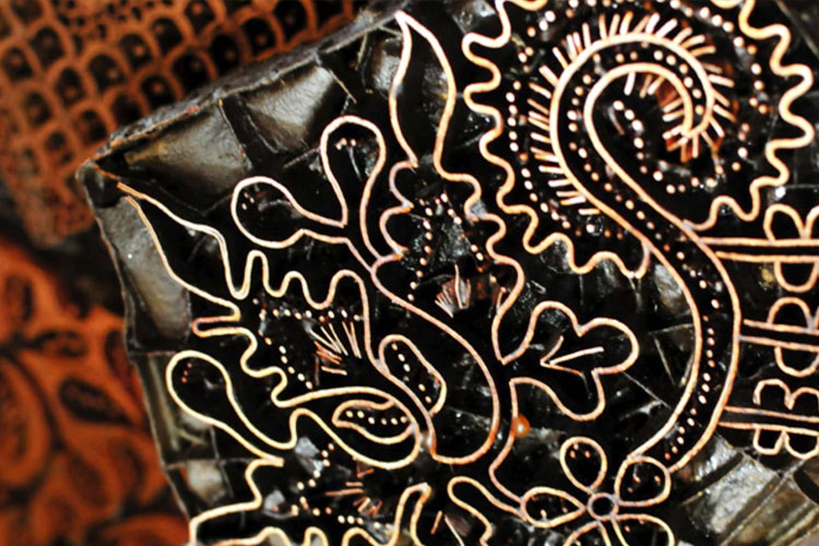 Batik gajah Oling: The Traditional Cultural Expression of Banyuwangi