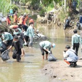 Aksi Nyata UIN Malang, Sulap Sungai Sukun Kepanjen Jadi Bersih dan Asri