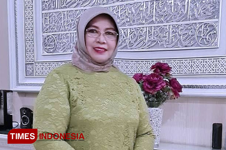 Cinta dan Pengabdian: Hj Dedeh Nurhayati Merelakan Karna Sobahi untuk Rakyat Majalengka