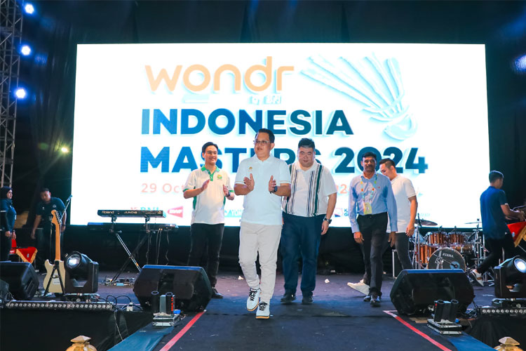 Pj Gubernur Jatim Buka Kejuaraan Bulu Tangkis Indonesia Masters II Tahun 2024 - BWF Tour Super 100