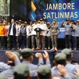 Pj Gubernur Adhy Pesankan Satlinmas Jadi Garda Terdepan Wujudkan Suasana Aman dan Kondusif di Pilkada 2024