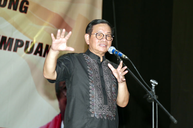 Didukung 7 Politikus KIM Plus, Pramono Anung Mengaku Senang