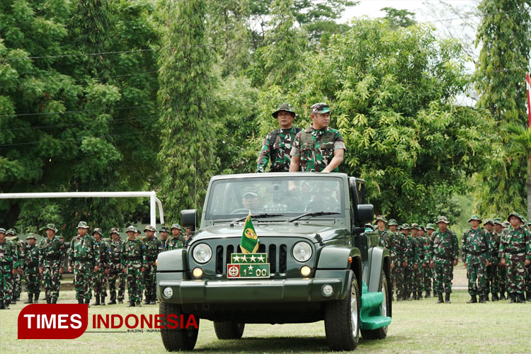 mendampingi-kunjungan-kerja-2.jpg