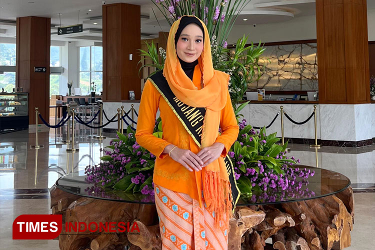 Cantik Berhijab ala Mojang Kameumeut Cianjur 2019 Lakeisha Putri Ilyasa