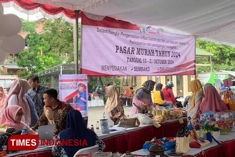 Dukung Daya Beli Masyarakat, Disperindag Kabupaten Malang Gelar Pasar Murah di Wagir