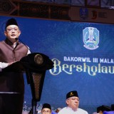 Lantunan Dzikir dan Sholawat Bersama Ribuan Warga di Bakorwil III Malang, Pj Gubernur Jatim Beri Pesan Lancarkan Pilkada 2024