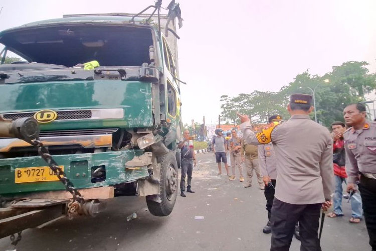 Insiden Truk Kontainer di Tangerang, Polisi: Belum Ada Laporan Korban Meninggal