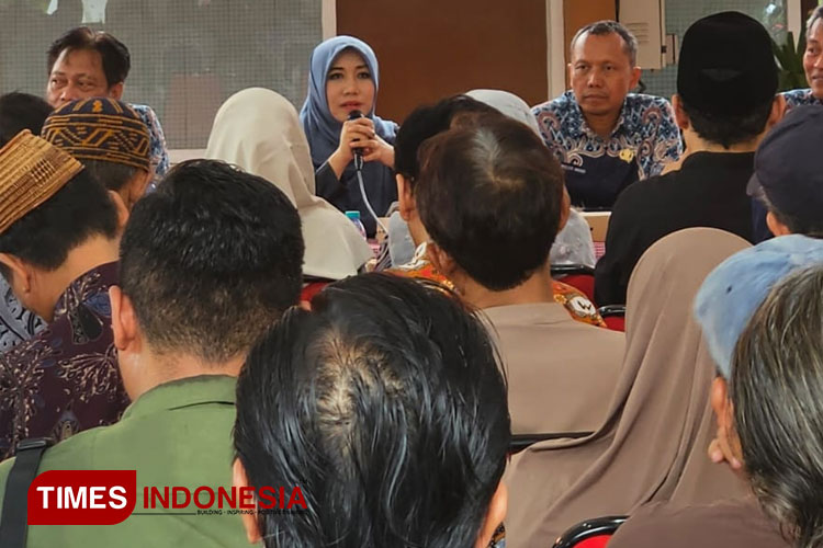 Lia-Istifhama-M-2.jpg