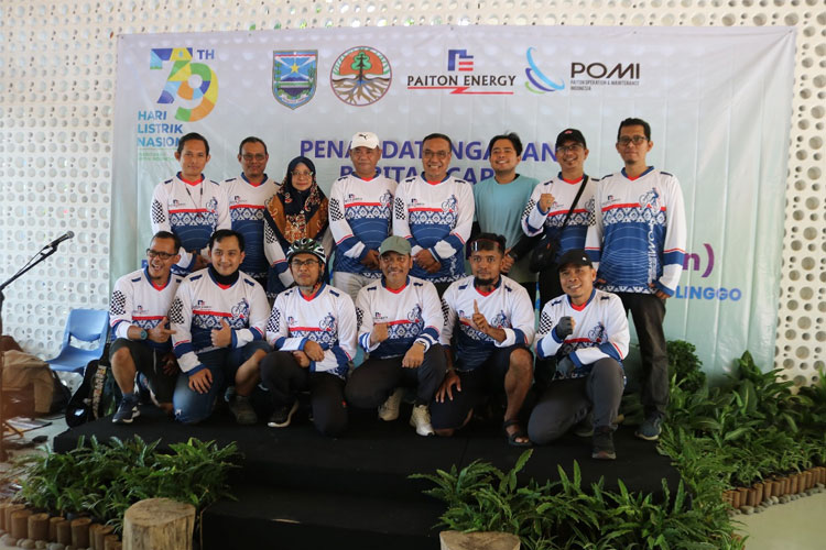 Peserta Gowes Sinergi PT Paiton Energy dan PT POMI di Hutan Kota Kraksaan (FOTO: Istimewa)