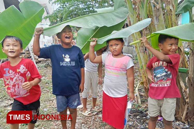 Payung-Daun-Pisang-2.jpg