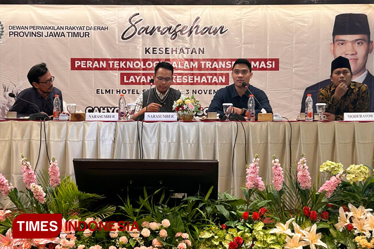 Anggota Komisi E DPRD Jatim, Cahyo Harjo Prakoso saat paparan dalam Sarasehan Kesehatan bertema