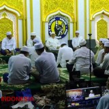 Bukan Konvoi, Ribuan Suporter Gresik United Ikuti Majelis Dzikir di Momen HUT ke-25