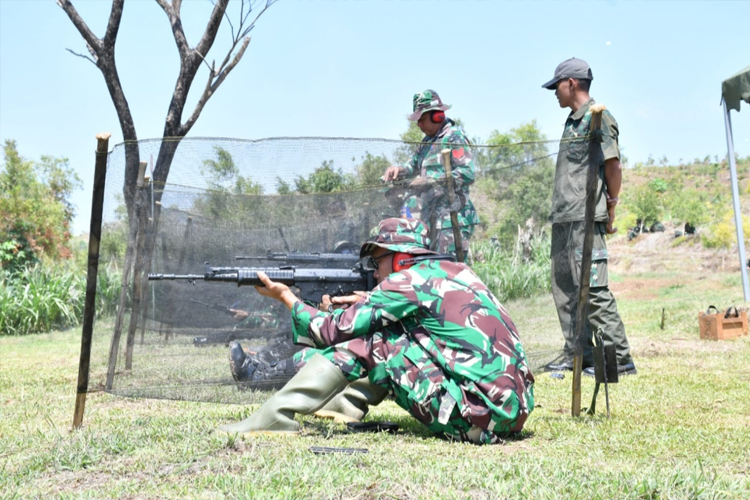 Tingkatkan Kemampuan Prajurit, Kodim Ponorogo Gelar Latihan Menembak