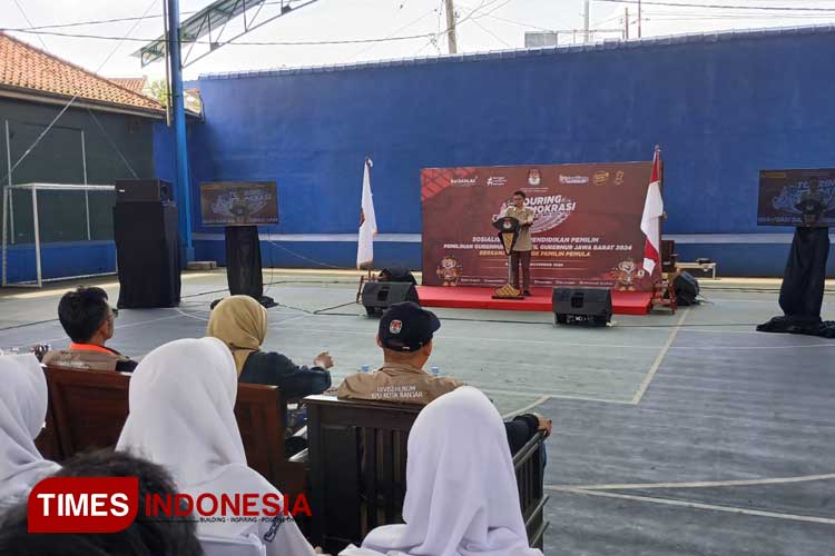 Touring Demokrasi Sambut Pilkada 2024, KPU Menyasar Pemilih Pemula SMAN 1 Kota Banjar