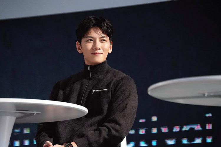 Jadwal Padat, Ji Chang Wook Mundur dari Twelve