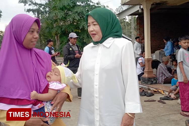 Sambangi Warga Desa di Ngajum, Cawabup Lathifah Dorong Produksi Pangan dan Makan Bergizi