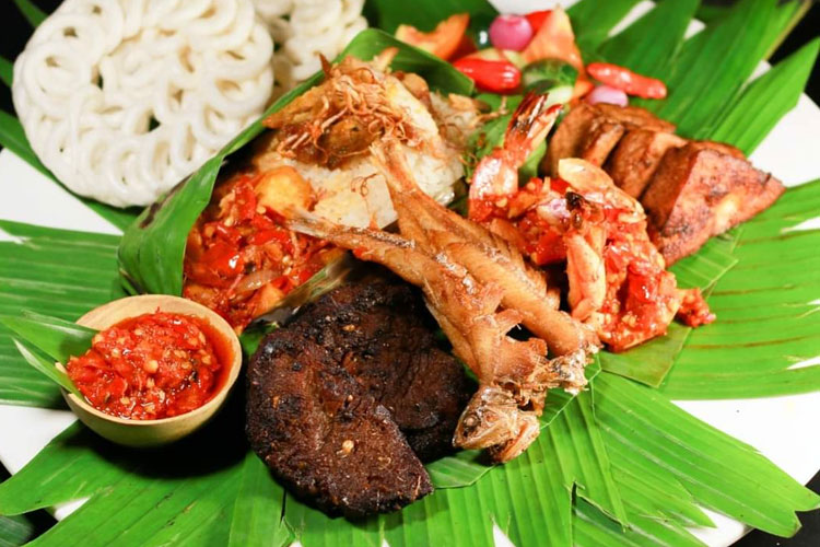 Cita Rasa Nasi Liwet Bakar, Nikmatnya Menggugah Selera!