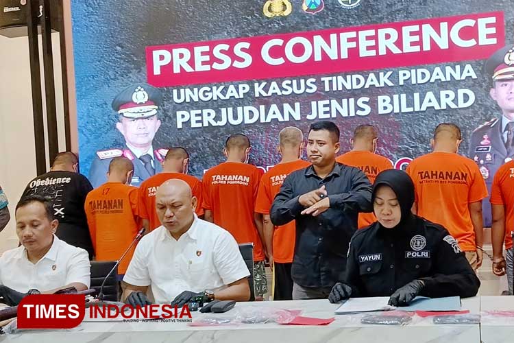 Satreskrim Polres Ponorogo Tangkap 10 Tersangka Judi Online