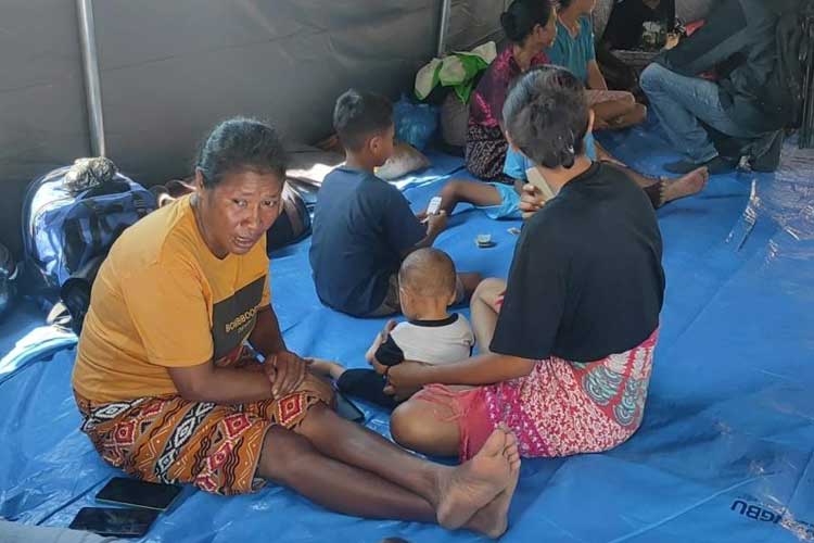 BNPB Imbau Warga Korban Erupsi Gunung Lewotobi Mau Direlokasi