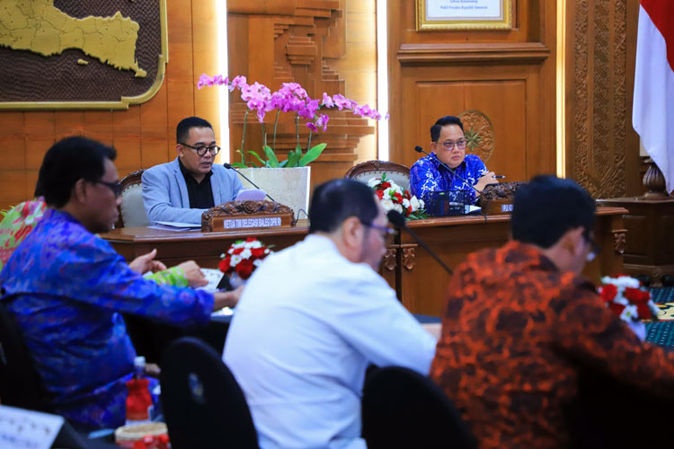 Terima Baleg DPR RI untuk Prolegnas, Pj Gubernur Adhy Bahas Proporsi DBHCHT, UU HKPD, hingga Pengelolaan Ruang Laut