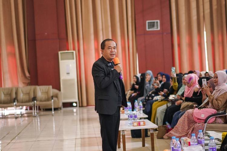 Lebih Dekat Dengan Grand Master Coach Dr Fahmi, Trainer dan Pengusaha yang Melanglang Buana