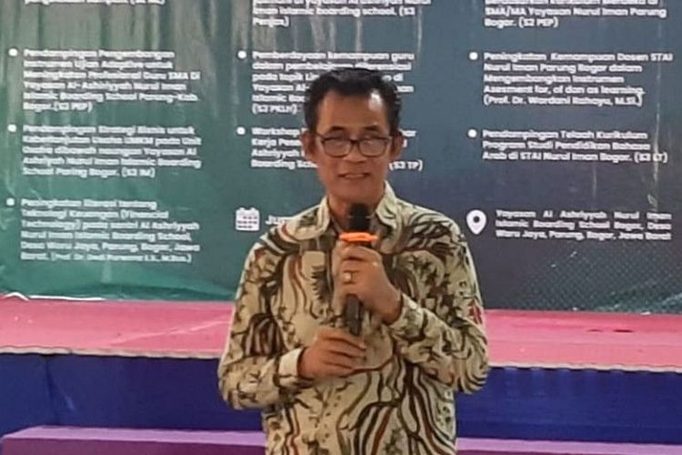 Prof. Agung Purwanto (Dosen Prodi S3 PKLH Sekolah Pascasarjana UNJ yang juga ketua tim pengembang e-learning Ekopedagogik berbasis website). (FOTO: AJP TIMES Indonesia)