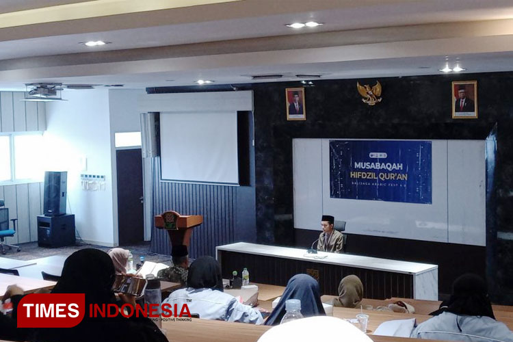 Penampilan delegasi UKM JQH Unisma Malang pada lomba Musabaqoh Hifdzil Qur’an 10 Juz di UIN Sunan Kalijaga Yogyakarta. (FOTO: AJP TIMES Indonesia)