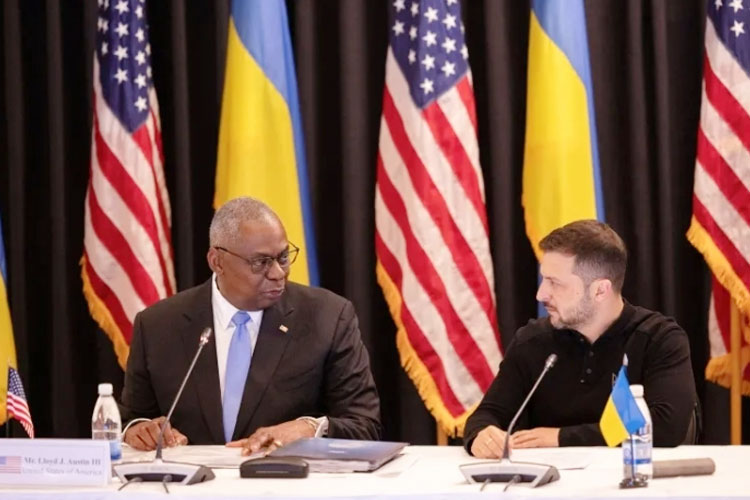 Amerika Serikat Berusaha Singkirkan Presiden Ukraina Volodymyr Zelensky, Ada Apa?