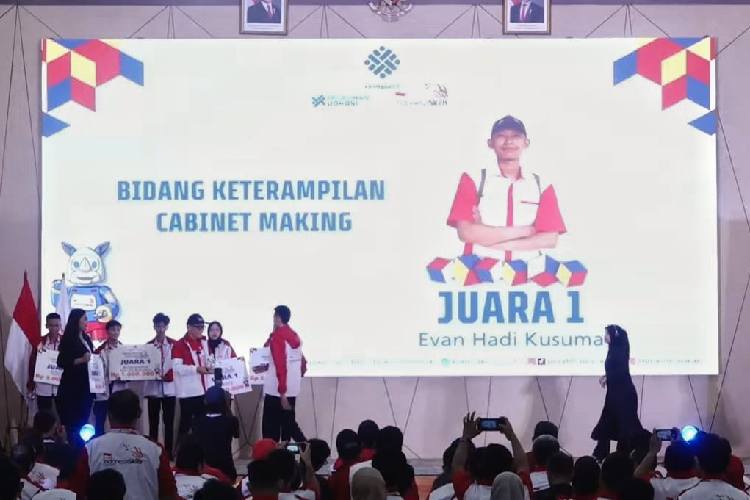 SMKN 1 Pacitan Siap Harumkan Indonesia di World Skills ASEAN 2025 Filipina