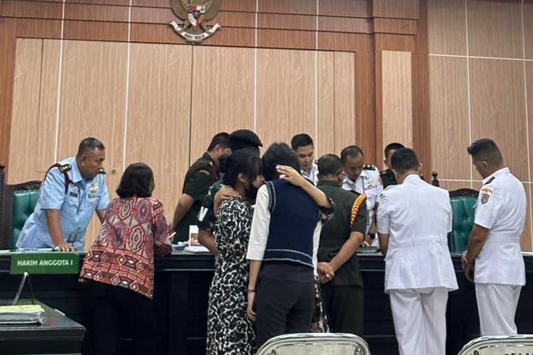 Perjuangan dr. Maedy Tuntut Keadilan di Pengadilan Militer Surabaya