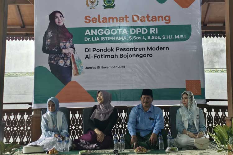 Konvergensi dan Kolaborasi Potensi, Pesan DPD RI Lia Istifhama Depan Santri Al Fatimah Bojonegoro