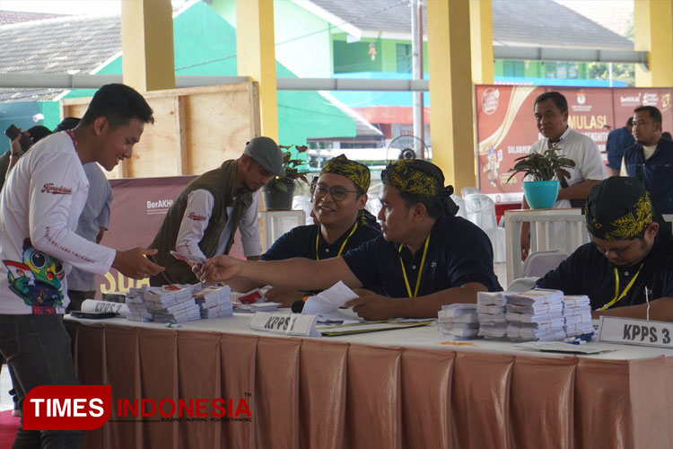 Simulasi Pilkada 2024, KPU Pacitan Manfaatkan Gedung Mangkrak Jadi TPS