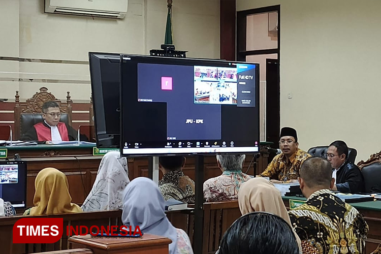 Keterangan Saksi Tidak Benar, Gus Muhdlor Ingatkan Ingat Karma Itu Ada