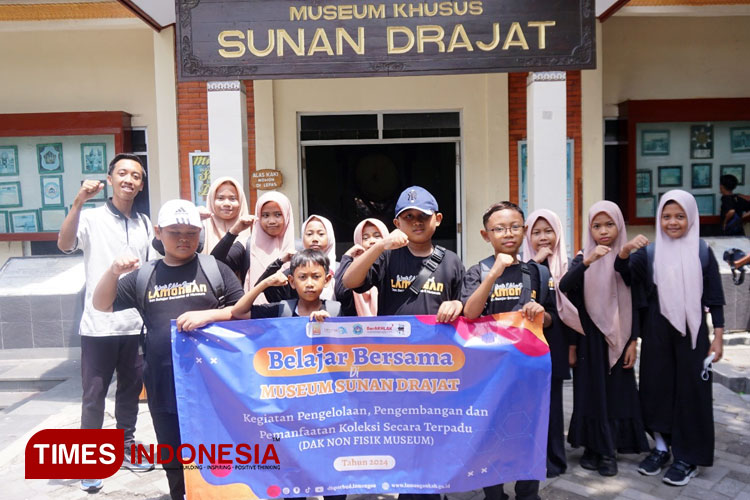 Wisata Edukasi, Pelajar Lamongan Diajak Mengenal Sejarah dan Cagar Budaya