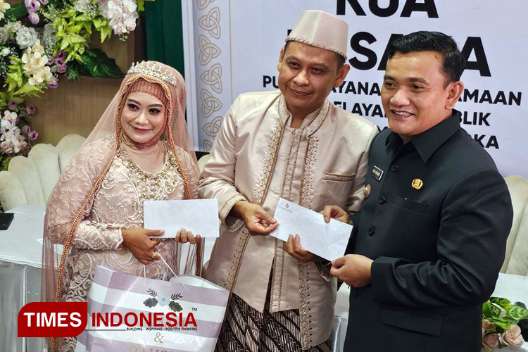 Pengantin Ini Ucapkan Akad Nikah di Mal Pelayanan Publik Kabupaten Majalengka