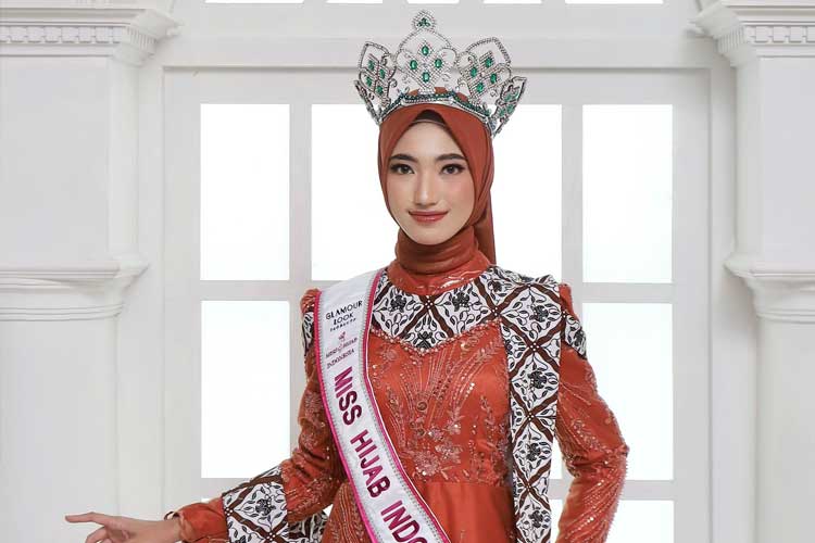 Winner Miss Hijab Indonesia 2024, Wynona Salsabila Ajak Cintai Produk Dalam Negeri