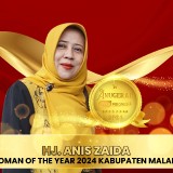 Tokoh Penggerak Kabupaten Malang, Anis Zaida Raih Woman of The Year