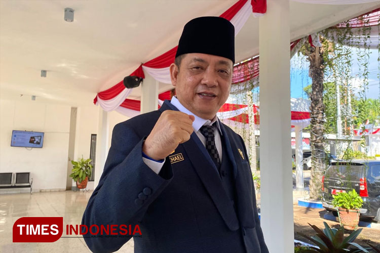 Michael: Seluruh Kader Demokrat Wajib Kawal Kemenangan Ipuk-Mujiono