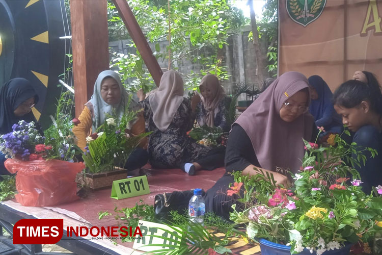 Semarak Pesta Bunga ala Pasar Jadoel Ngegong Kota Madiun