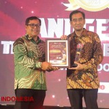 Terima Penghargaan Positive News Maker 2024, Rektor UB Prof Widodo: Sebuah Kehormatan Bagi Saya dan Kampus